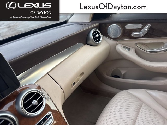 Used 2015 Mercedes-Benz C 300 4MATIC Sedan image 20
