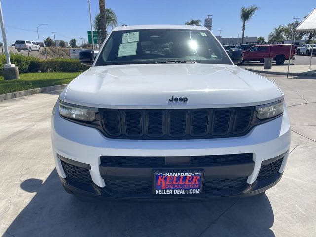 Used 2023 Jeep Grand Cherokee L Laredo AWD/4WD image 3