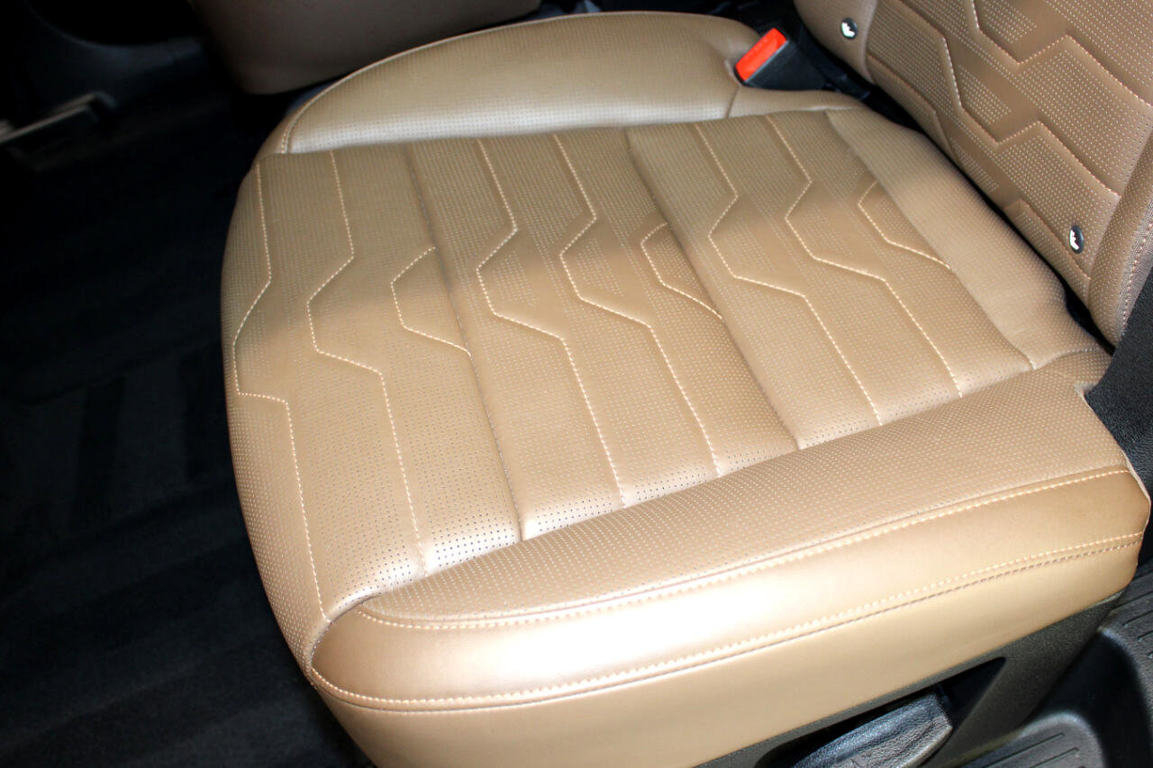 Used 2022 Kia Telluride SX w/ SX Prestige Package image 40