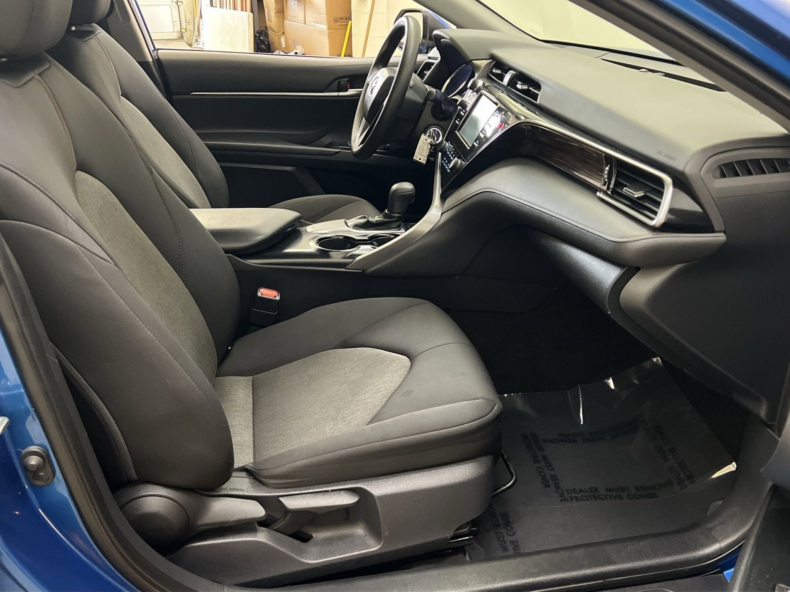 Used 2019 Toyota Camry LE FWD image 26