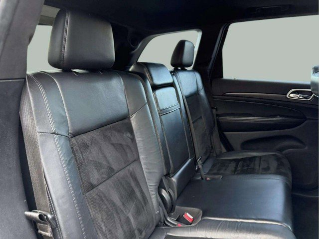 Used 2015 Jeep Grand Cherokee Altitude image 24