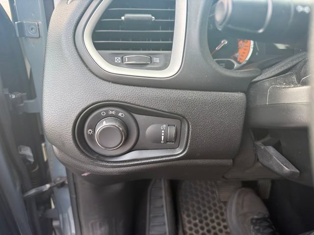 Used 2018 Jeep Renegade Sport w/ Power & Air Group AWD/4WD image 9