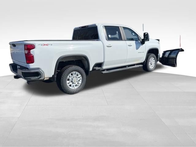 Used 2021 Chevrolet Silverado 3500 LT w/ Snow Plow Prep/Camper Package AWD/4WD image 6