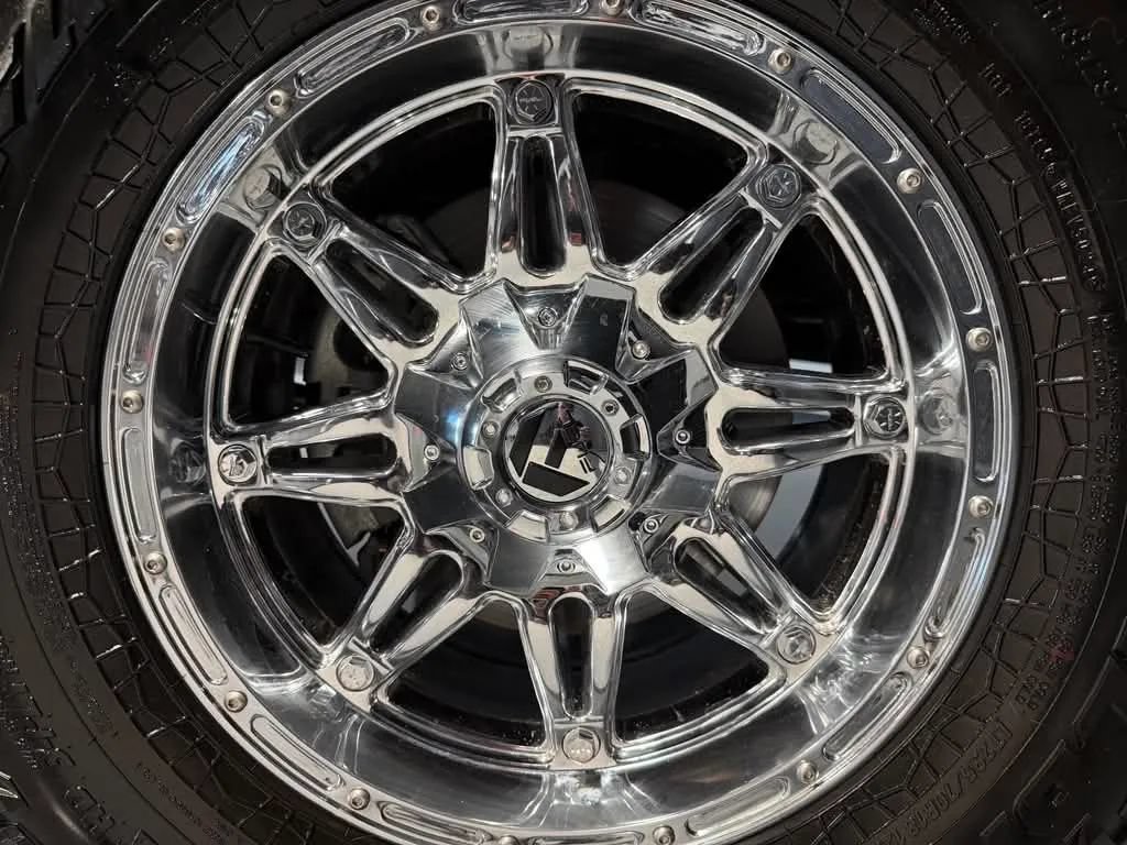 Used 2013 RAM 2500 Longhorn w/ Convenience Group AWD/4WD image 10