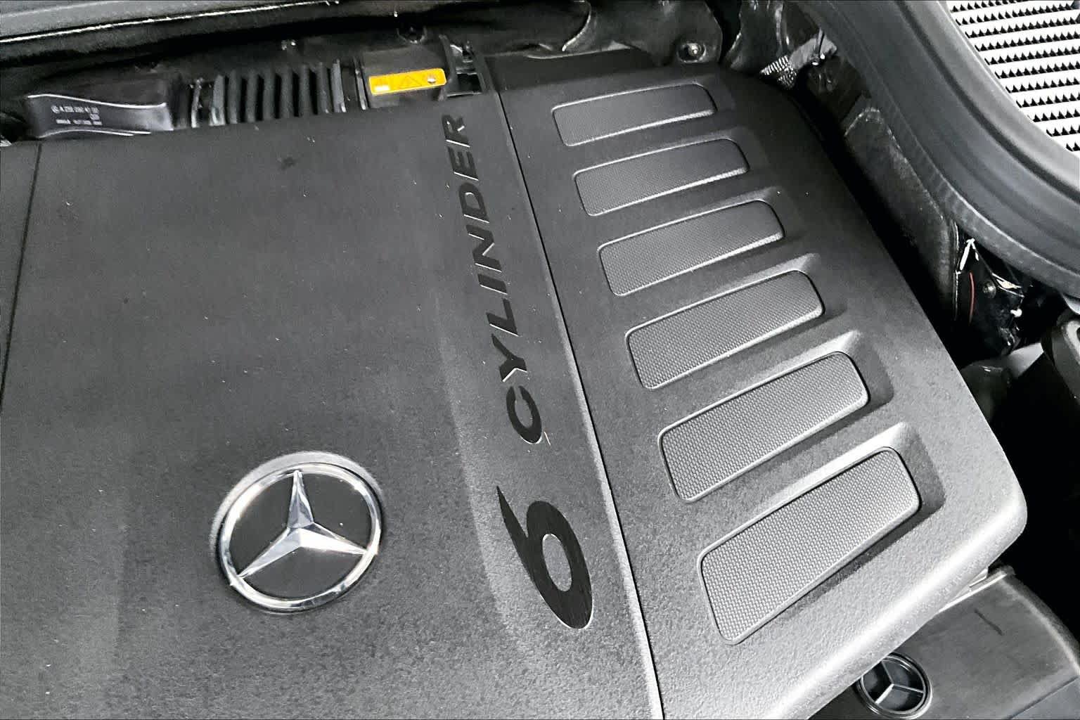 New 2027 Mercedes-Benz GLS 450 4MATIC image 16
