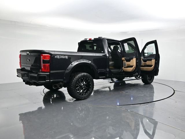 New 2025 Ford F250 XLT w/ Black Appearance Package image 46