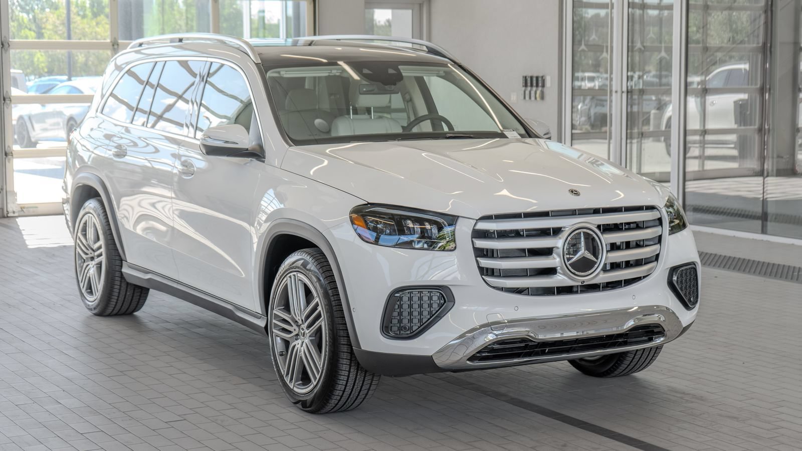 New 2026 Mercedes-Benz GLS 450 4MATIC image 21