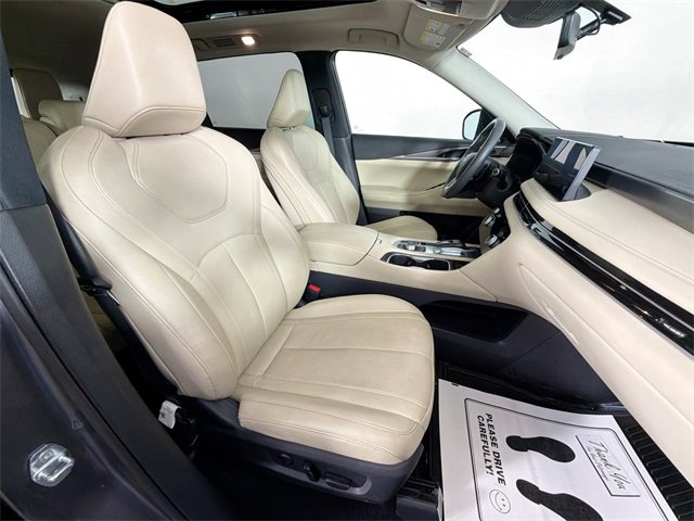 Used 2023 INFINITI QX60 Luxe image 32