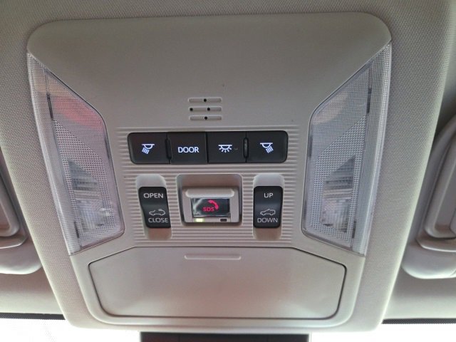 Certified 2025 Toyota RAV4 XLE Premium image 76