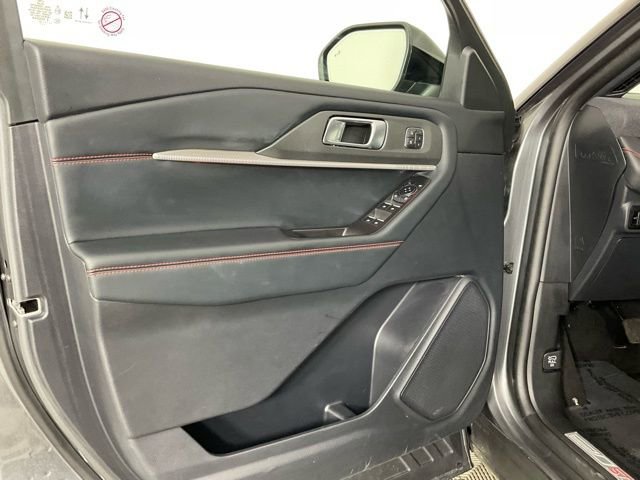 Used 2025 Ford Explorer ST-Line w/ Premium Package AWD/4WD image 10