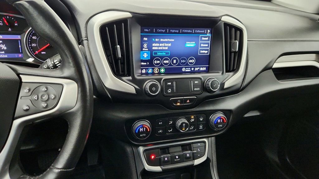 Used 2022 GMC Terrain SLT image 17