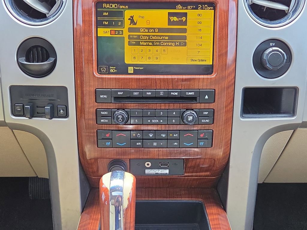 Used 2010 Ford F150 Lariat RWD image 14