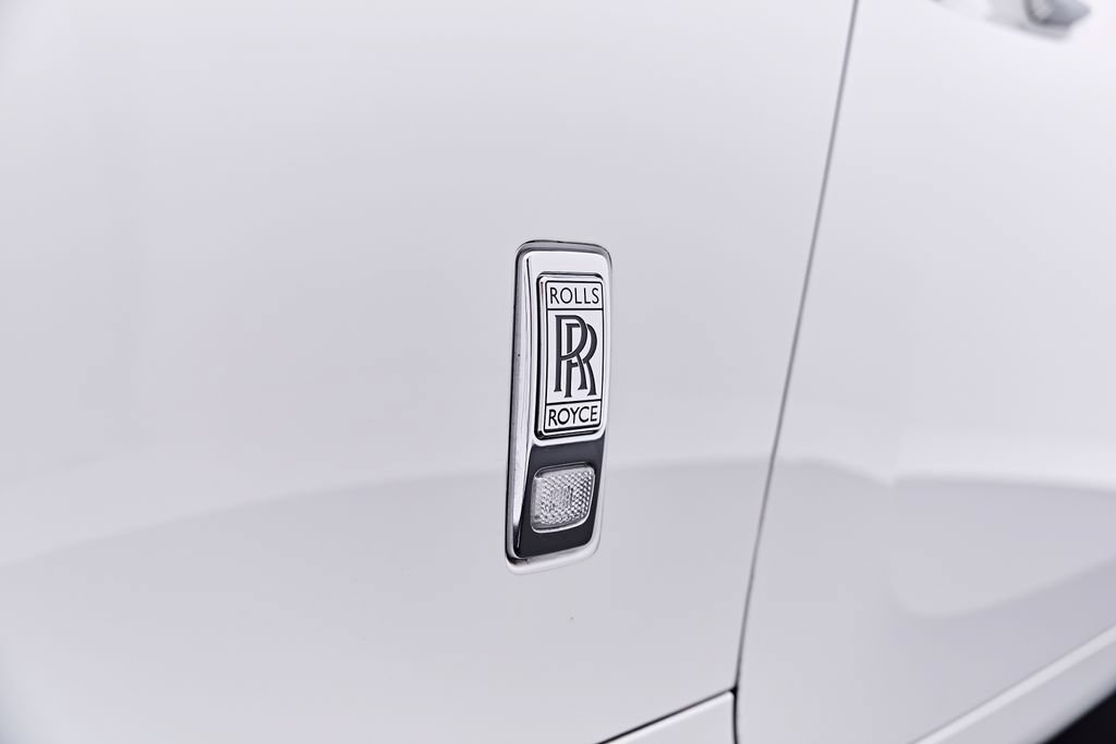 Used 2014 Rolls-Royce Wraith RWD image 25