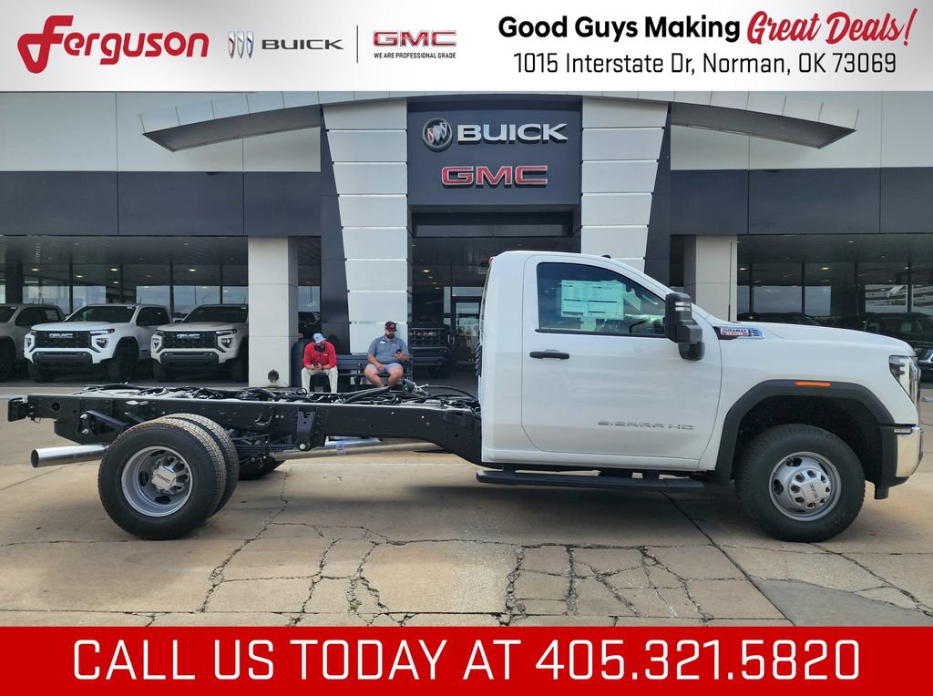 New 2026 GMC Sierra 3500 Pro w/ Convenience Package AWD/4WD image 2