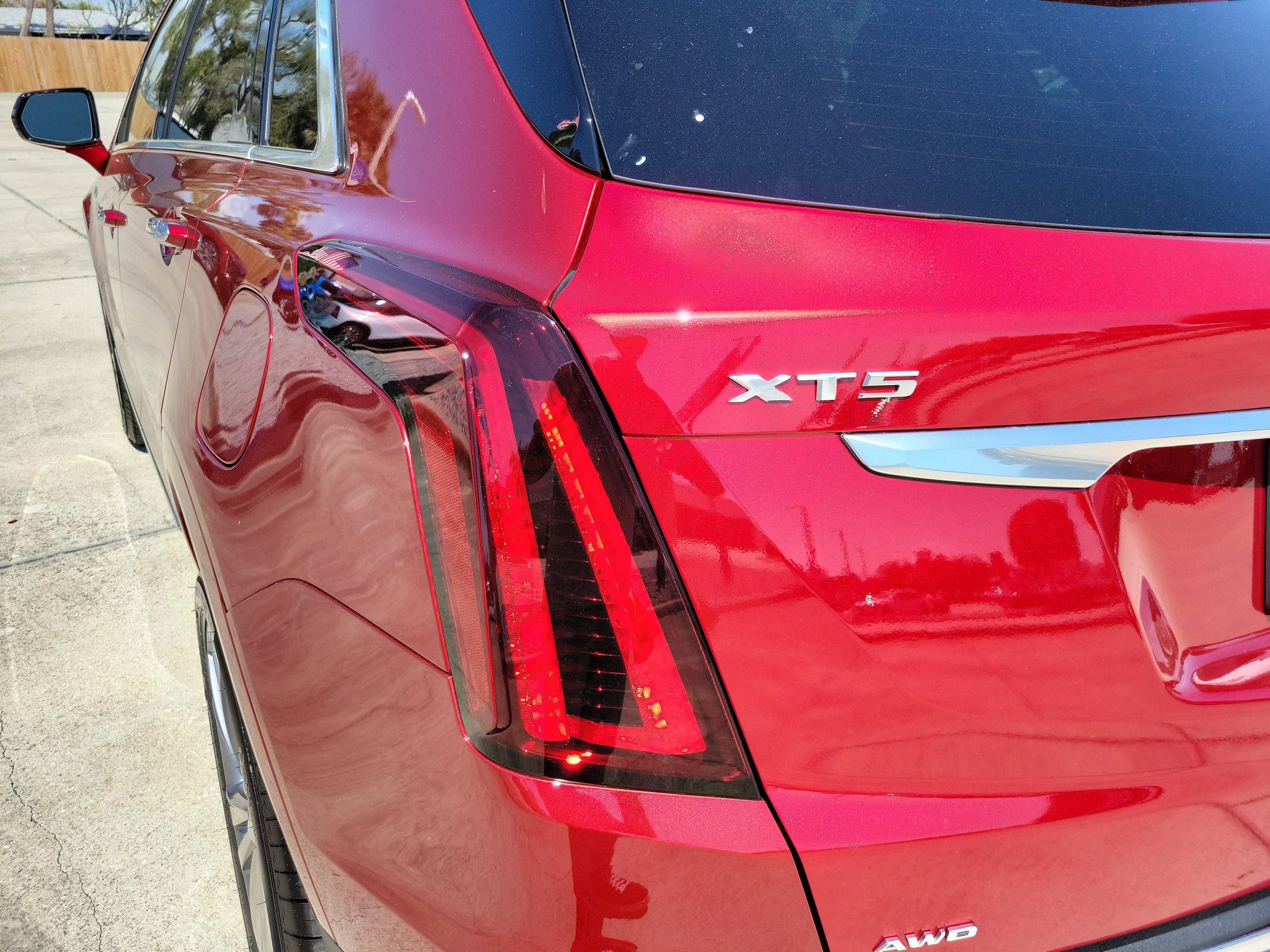 Certified 2025 Cadillac XT5 Premium Luxury w/ LPO, Floor Liner Package image 10