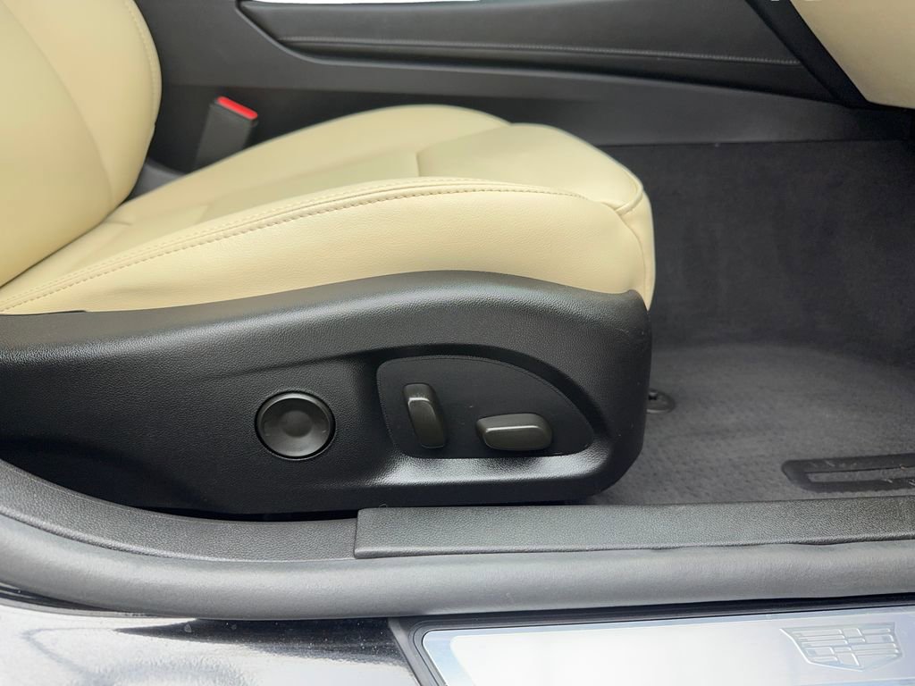 Used 2023 Cadillac CT5 Luxury w/ Sun And Sound Package image 39