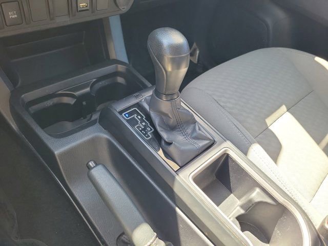 Used 2020 Toyota Tacoma SR w/ SR Convenience Package image 29