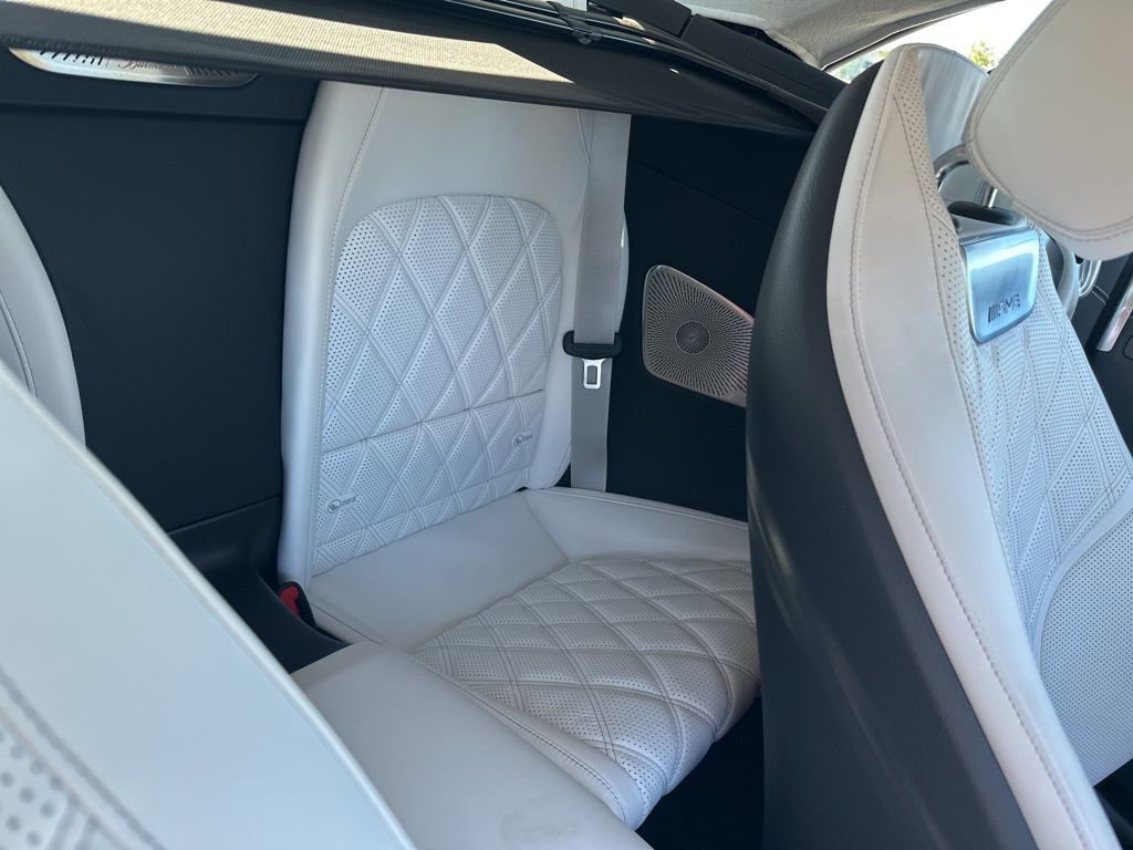 Used 2025 Mercedes-Benz SL 63 AMG 4MATIC image 35