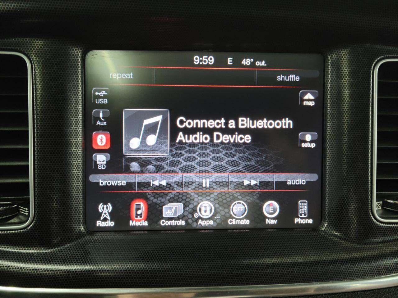 Used 2015 Dodge Charger SXT w/ AWD Premium Group image 12