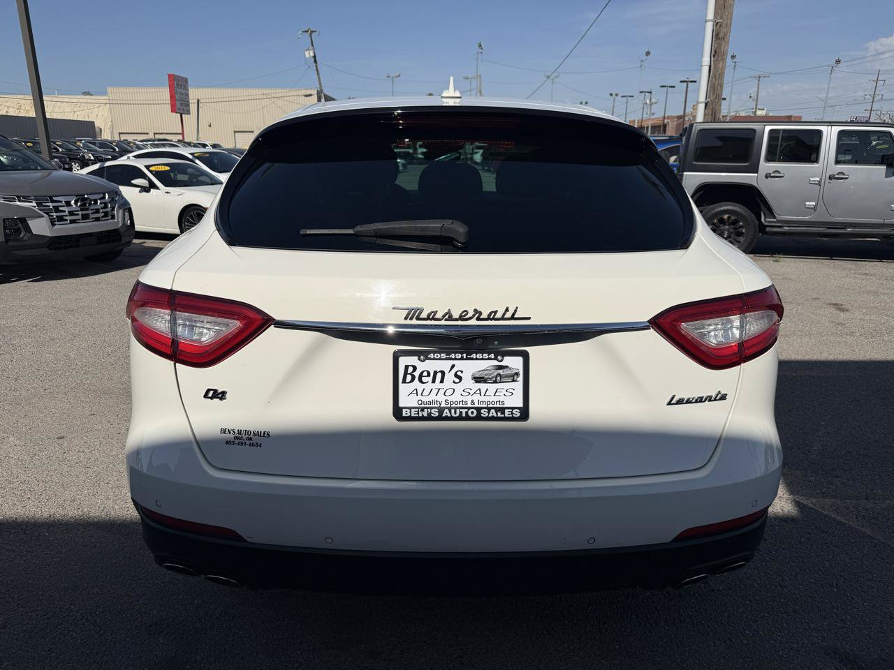 Used 2018 Maserati Levante AWD/4WD image 7