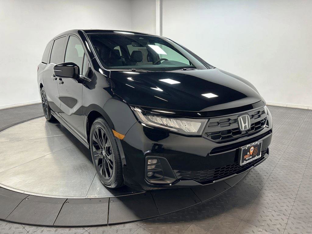 New 2026 Honda Odyssey Sport-L image 2