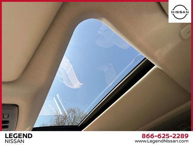 Used 2023 Nissan Rogue Platinum w/ Platinum Premium Package image 30