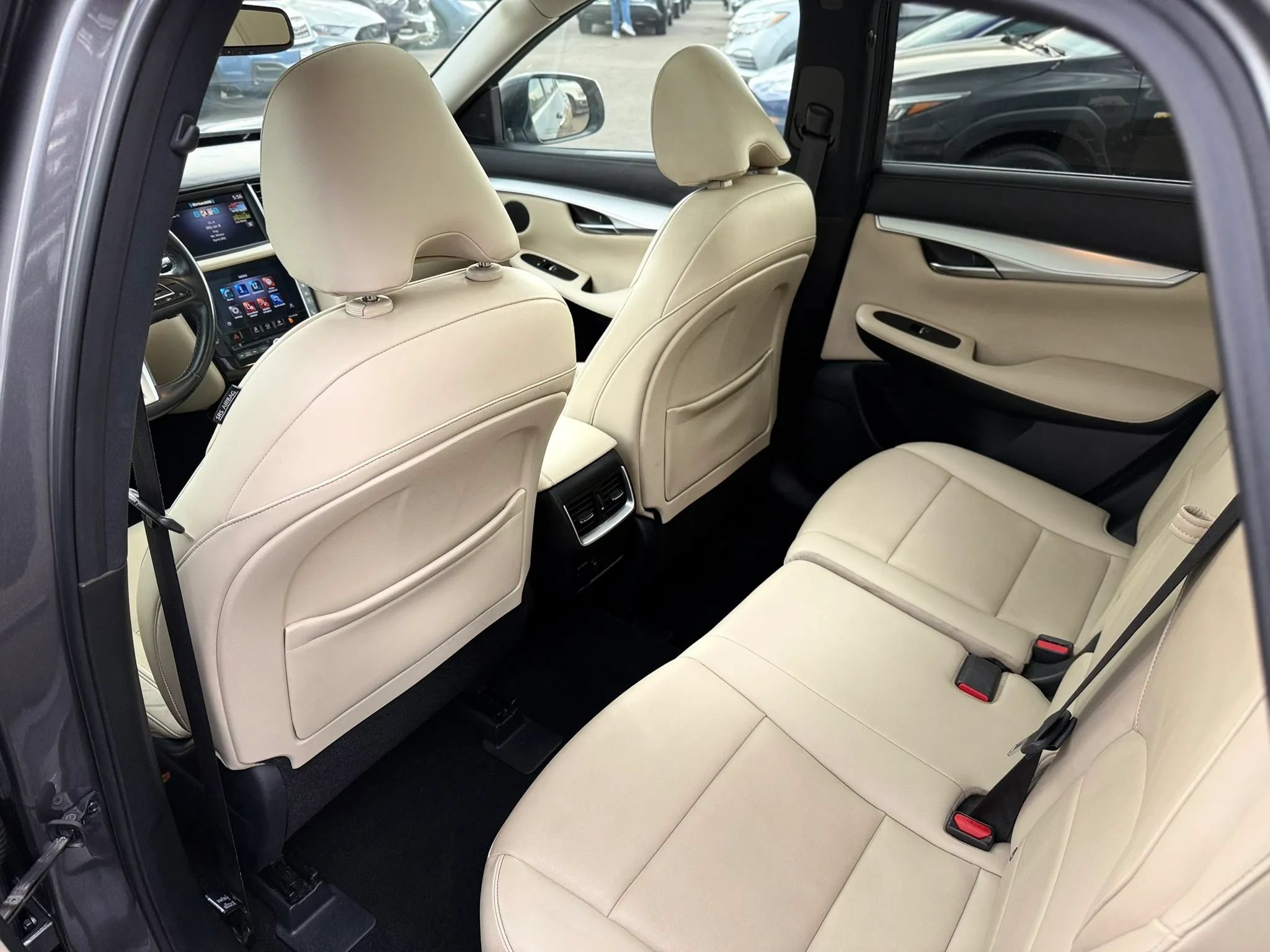 Used 2020 INFINITI QX50 Luxe AWD/4WD image 15