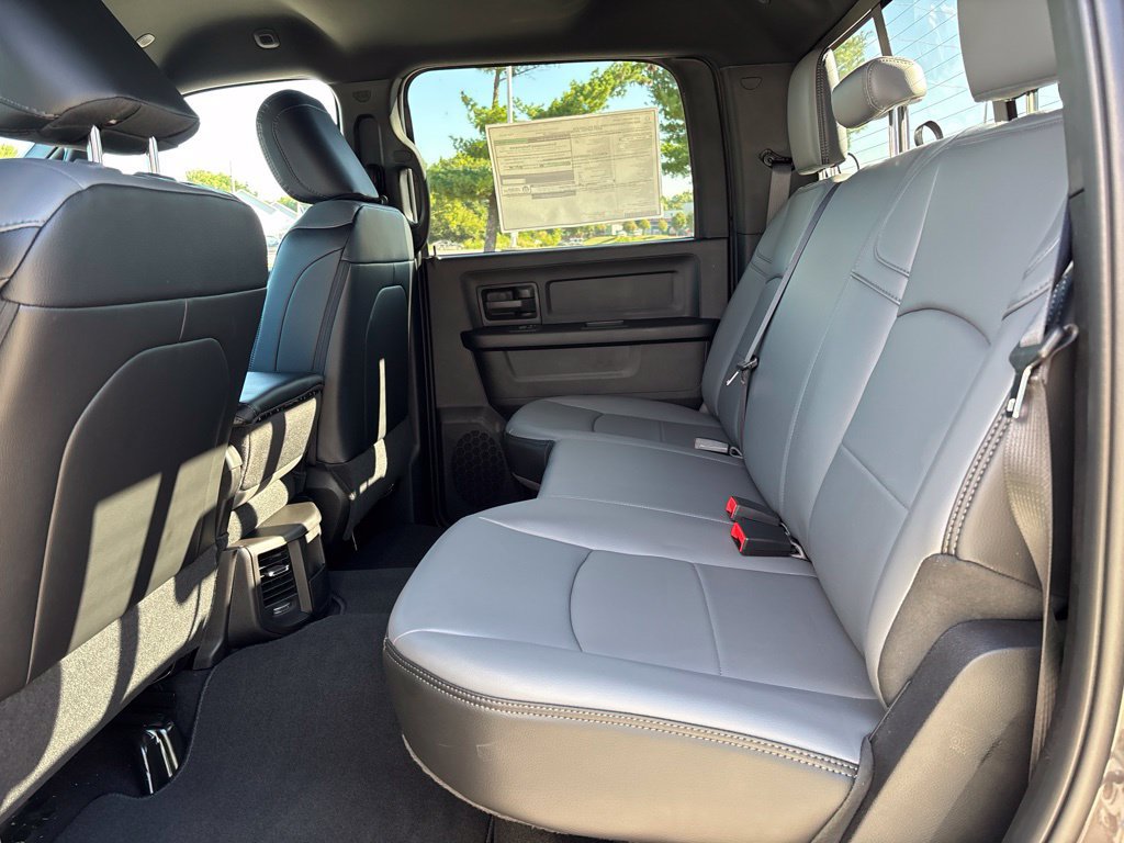 New 2027 RAM 3500 Tradesman AWD/4WD image 18