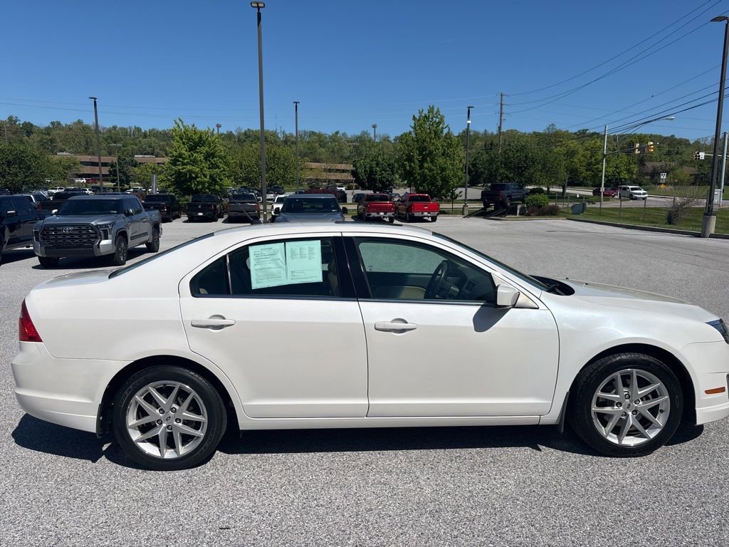 Used 2012 Ford Fusion SEL FWD image 2
