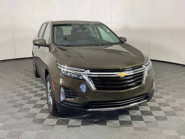 Used 2024 Chevrolet Equinox LT FWD image 3