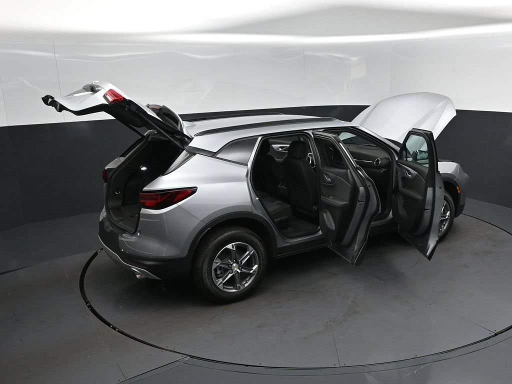 New 2026 Chevrolet Blazer LT w/ Convenience Package AWD/4WD image 49