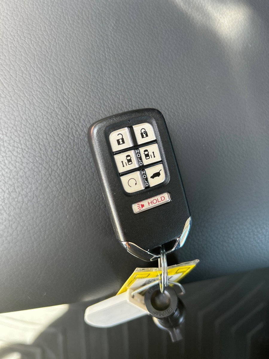 Used 2024 Honda Odyssey EX-L image 25