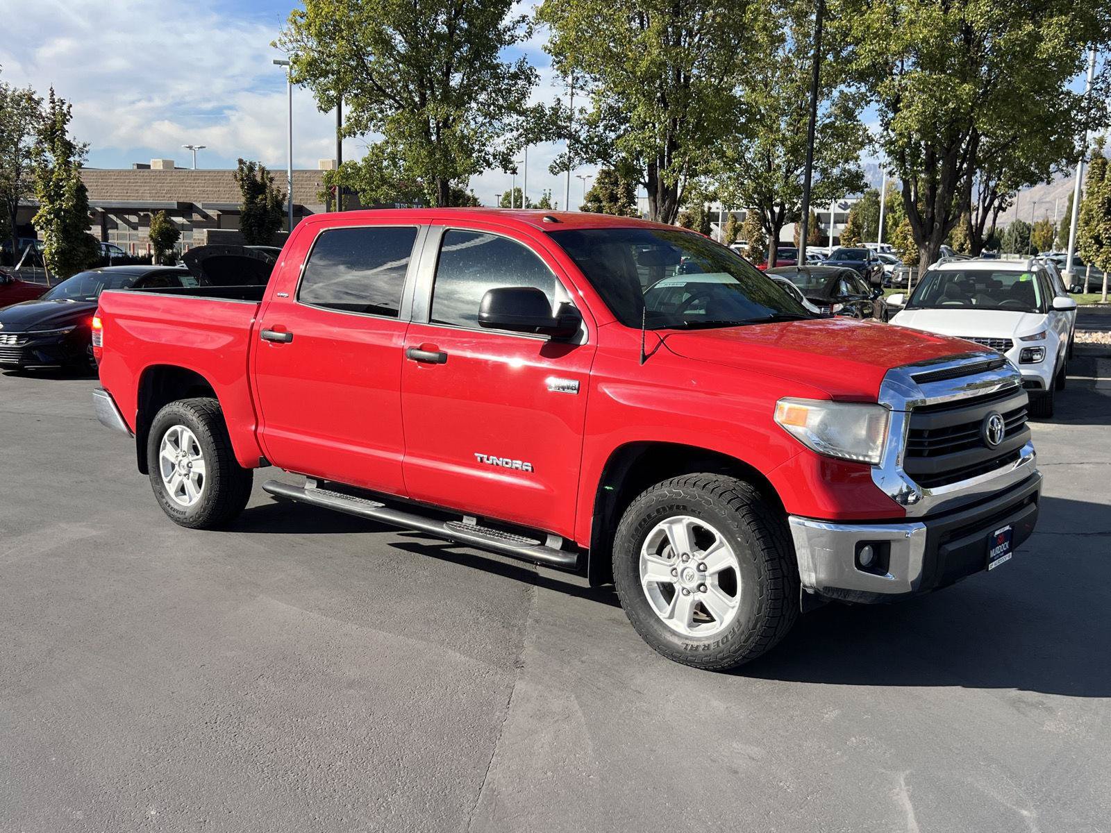 Used 2014 Toyota Tundra SR5 w/ SR5 Upgrade Package AWD/4WD image 11