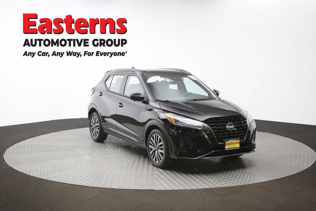 Used 2024 Nissan Kicks SR image 49