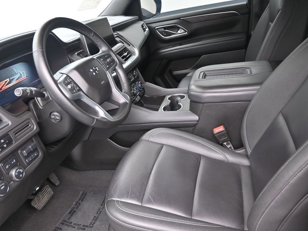 Used 2024 Chevrolet Tahoe Z71 w/ Luxury Package image 13