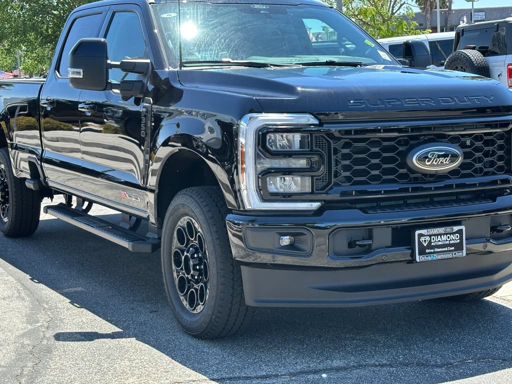 New 2026 Ford F350 Lariat w/ Black Appearance Package AWD/4WD image 11