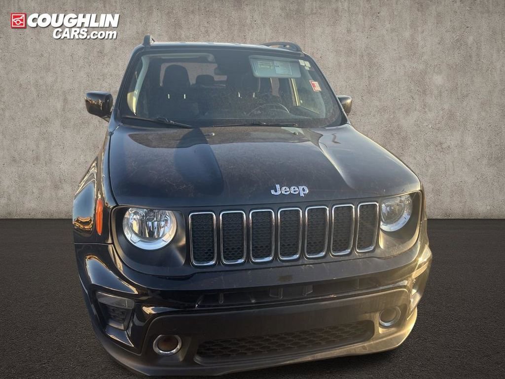 Used 2019 Jeep Renegade Latitude w/ Cold Weather Group image 7