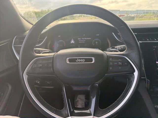 Used 2022 Jeep Grand Cherokee L Laredo AWD/4WD image 12