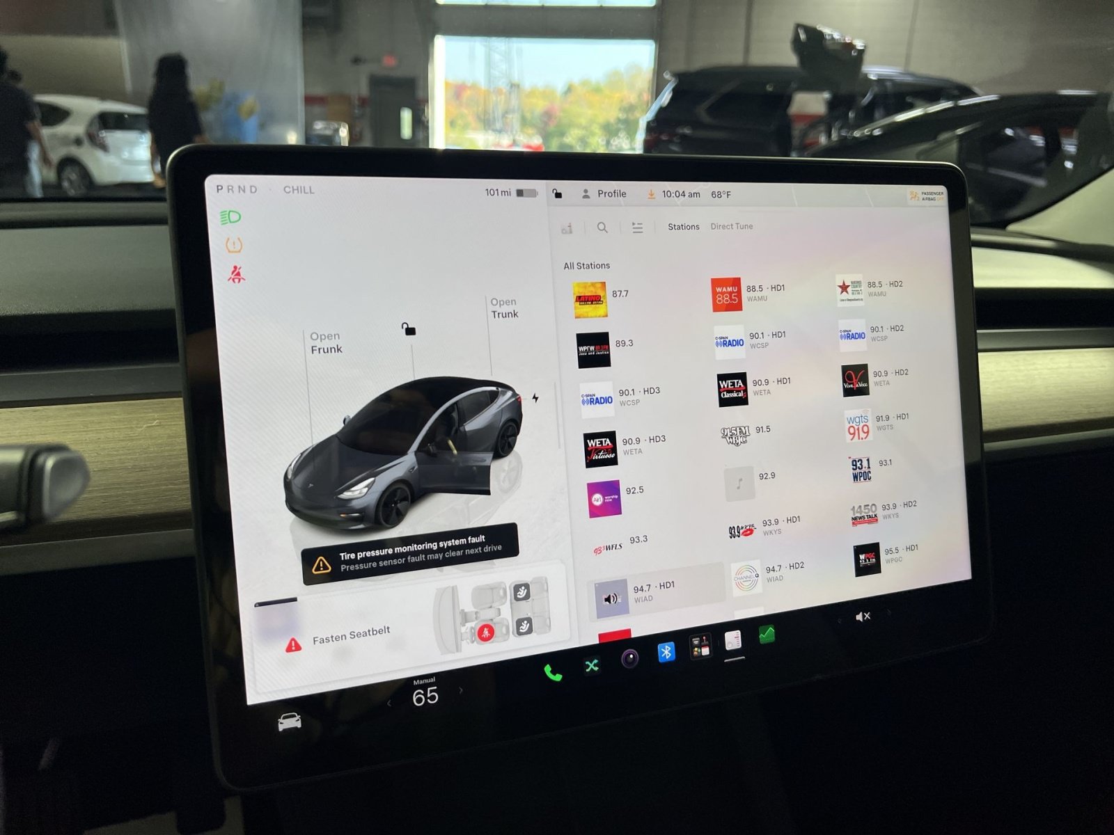 Used 2023 Tesla Model 3 Standard Range RWD image 19