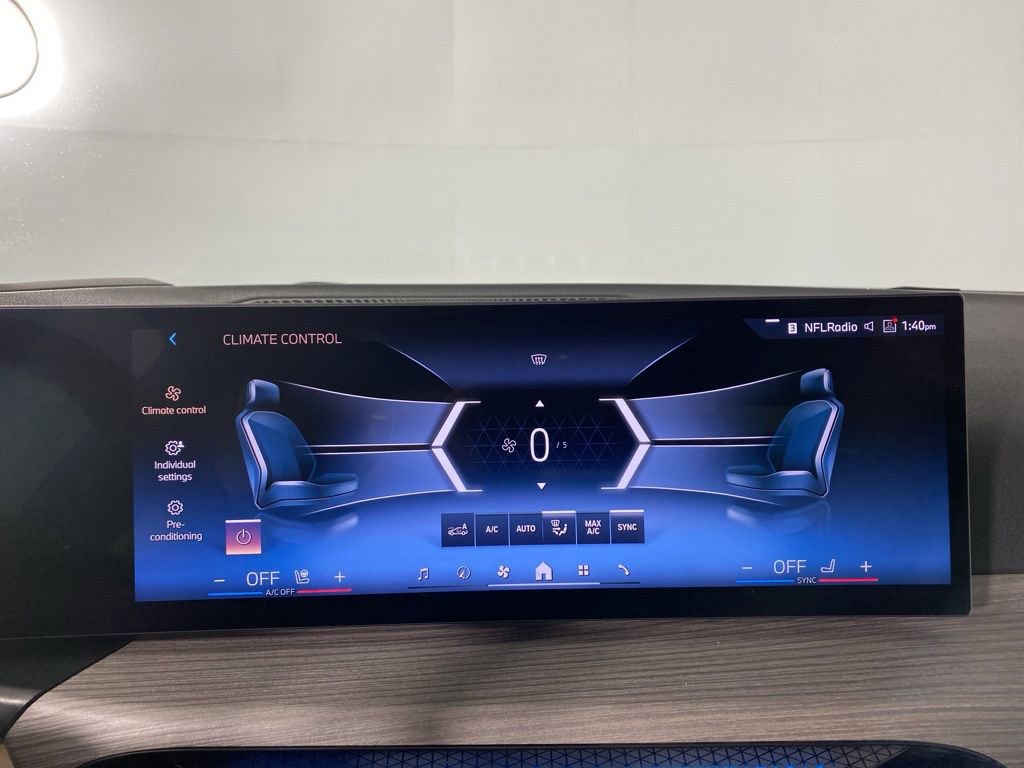 Used 2025 BMW 430i xDrive Coupe w/ Premium Package image 12