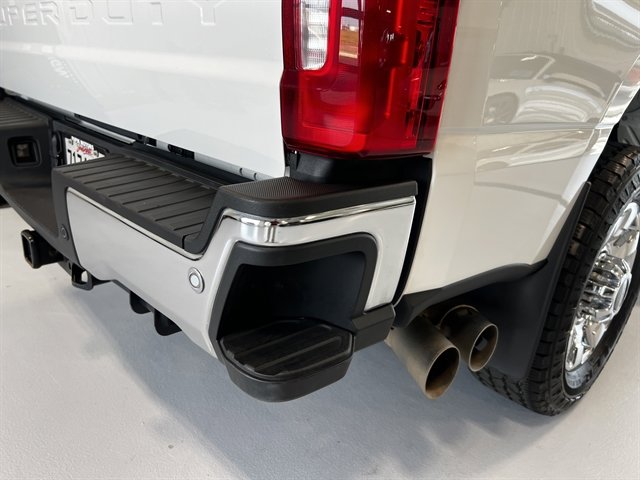 Used 2024 Ford F350 Lariat w/ Chrome Package image 21