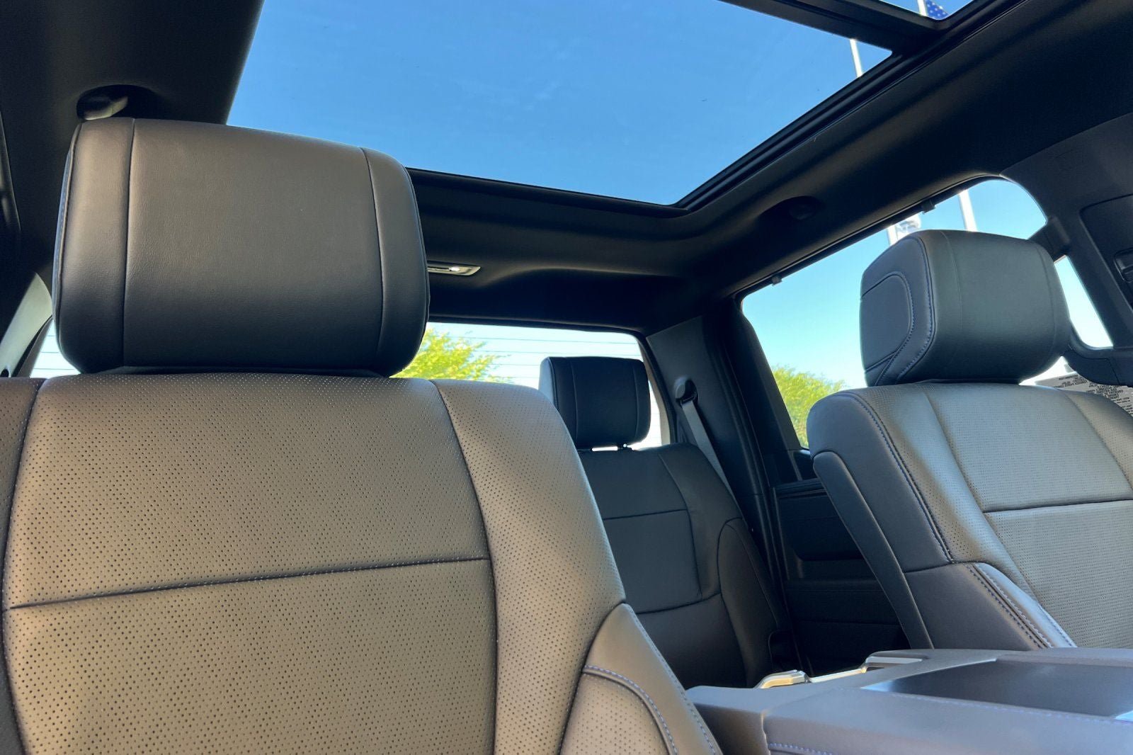 New 2026 Toyota Tundra Platinum AWD/4WD image 19
