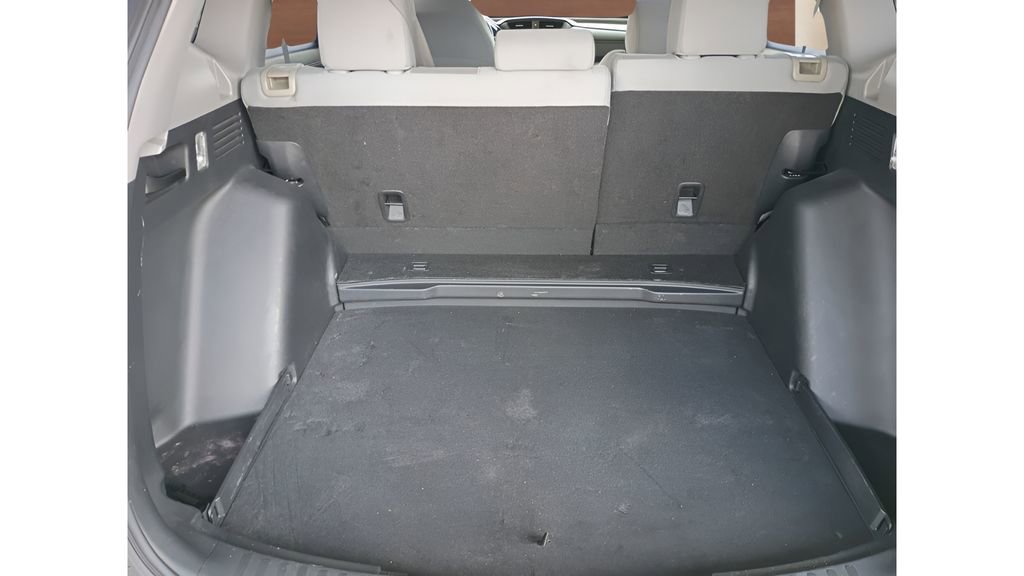 Used 2017 Honda CR-V LX image 18