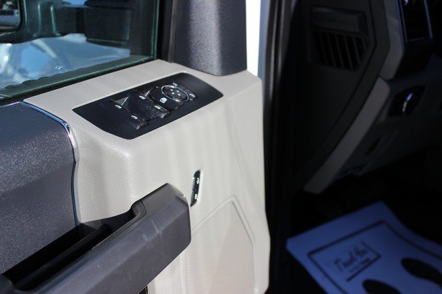 Used 2022 Ford F350 XLT w/ XLT Value Package image 7