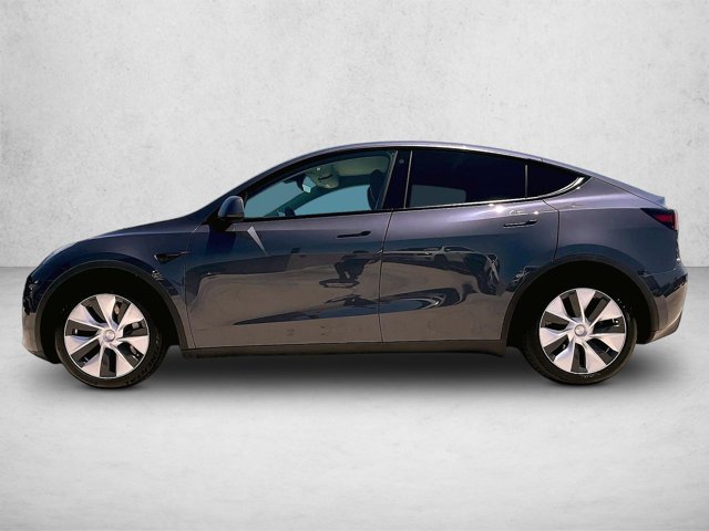 Used 2022 Tesla Model Y Long Range AWD/4WD image 6