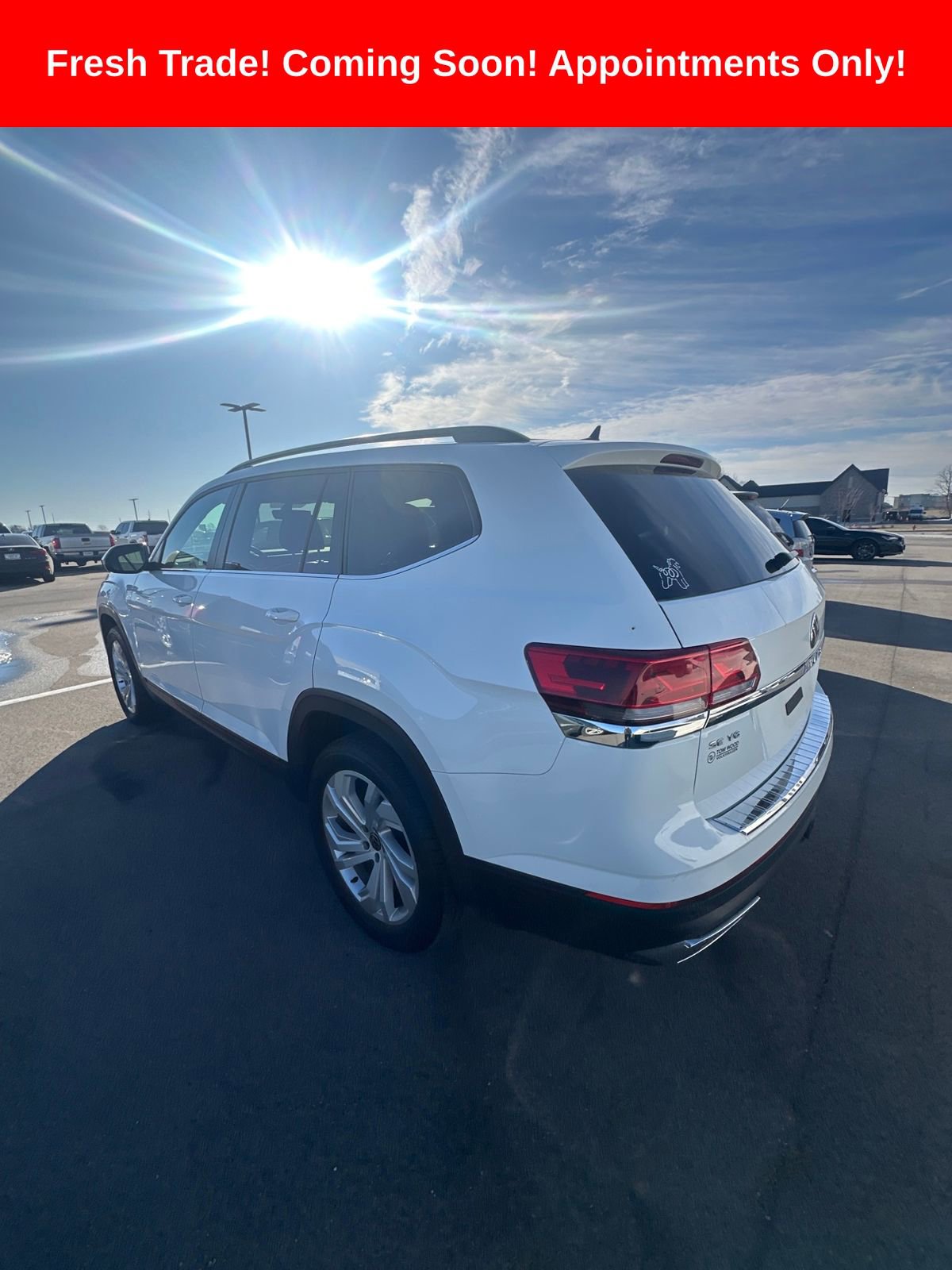 Used 2022 Volkswagen Atlas SE image 3