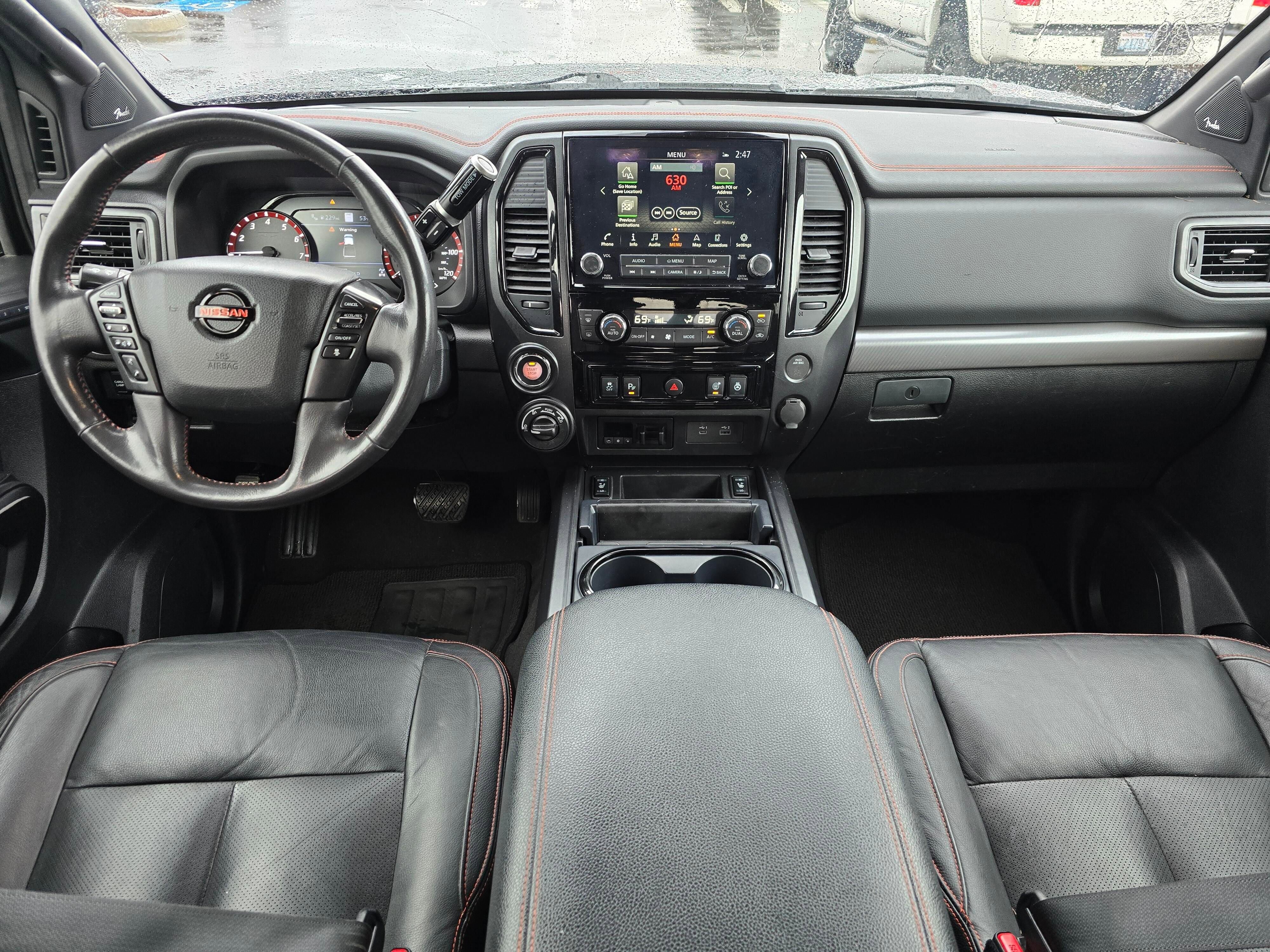 Used 2021 Nissan Titan PRO-4X w/ Pro-4x Convenience Package image 12
