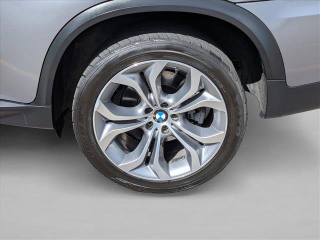 Used 2013 BMW X5 xDrive50i image 9