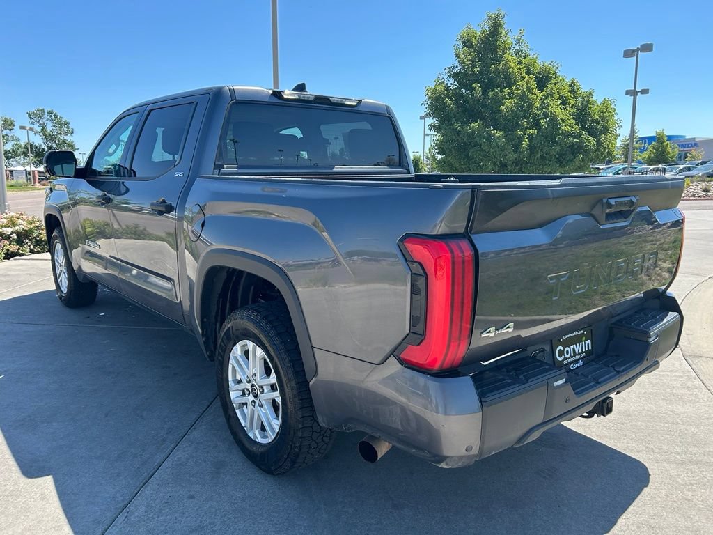 Used 2022 Toyota Tundra SR5 w/ SR5 Convenience Package AWD/4WD image 5