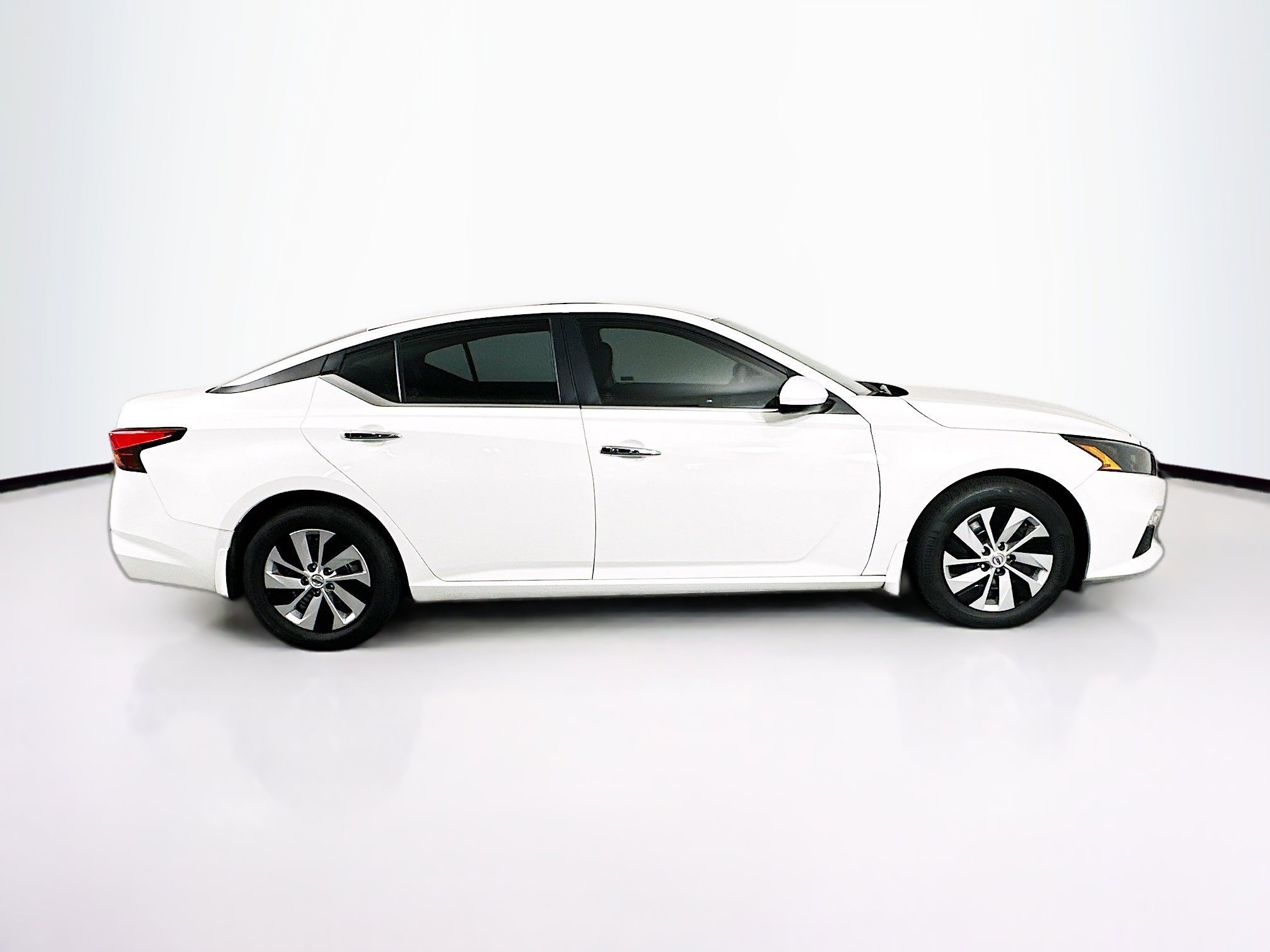 Used 2022 Nissan Altima 2.5 S image 10